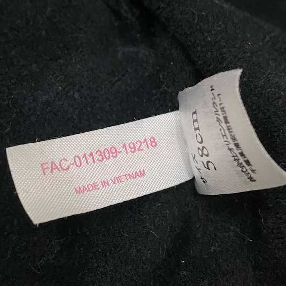 Rare Tokyo Disney Resort Minnie Mouse With Hands Character Fun Cap Hat Unisex - Picture 13 of 16